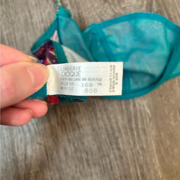 BRALETTE - Picture 4 of 6